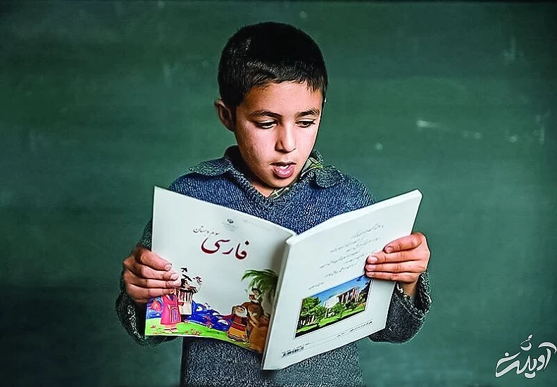 سهم یادگیری دانشآموزان از کلاسهای درس کمتر از ۲۰ درصد/ ضعف معلم یا کتاب درسی؟